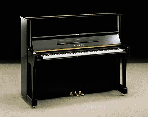 YAMAHA_U1A